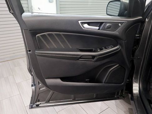 Used 2020 Ford Edge ST w/ Equipment Group 401A AWD/4WD image 13