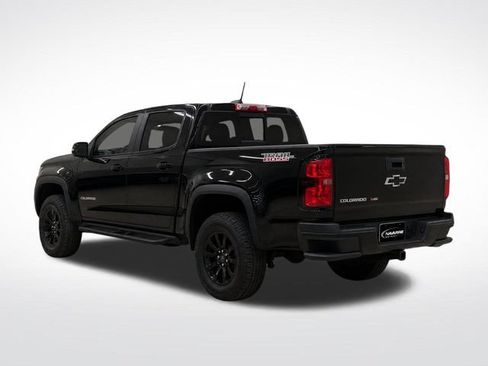 Used 2024 Chevrolet Colorado Trail Boss w/ LPO, Dark Essentials Package AWD/4WD image 6