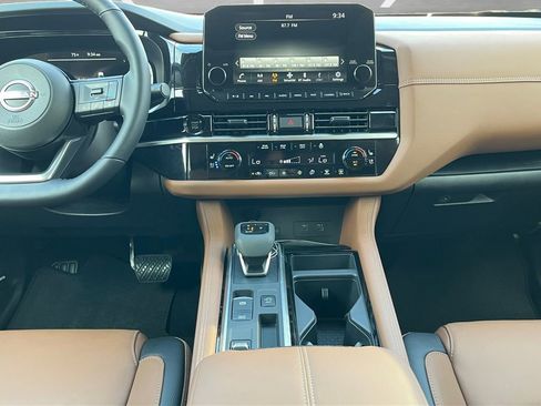 New 2025 Nissan Pathfinder Platinum image 20