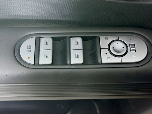 Used 2024 Hyundai Ioniq 5 SEL RWD image 15