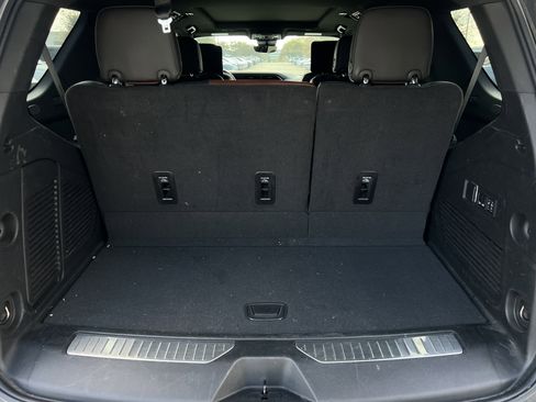 Used 2024 GMC Yukon Denali Ultimate image 30