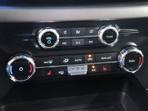 New 2024 Ford F150 XLT w/ Equipment Group 303A High image 25