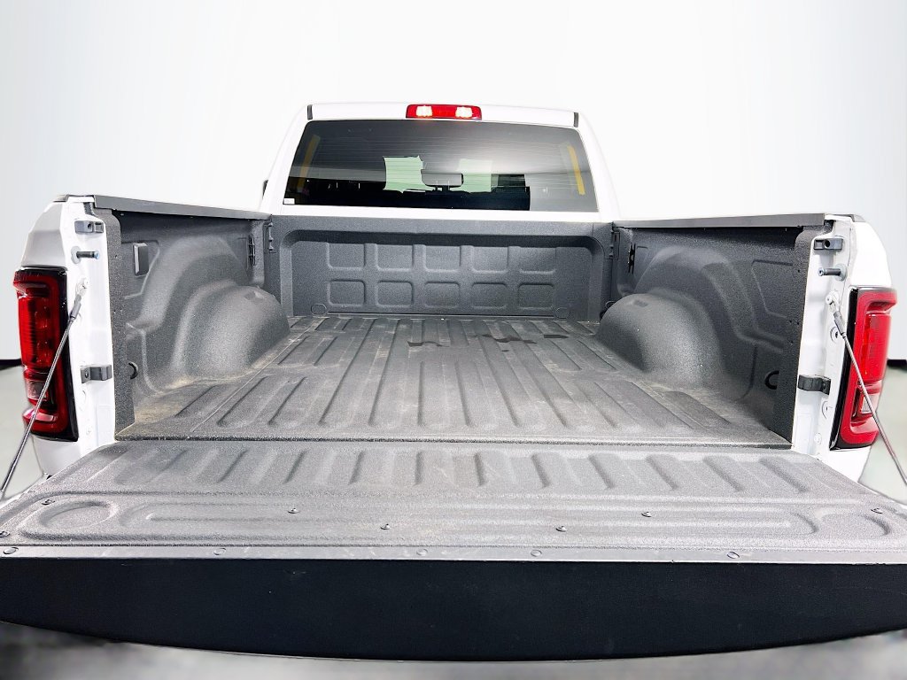 Used 2026 RAM 2500 Big Horn AWD/4WD image 25
