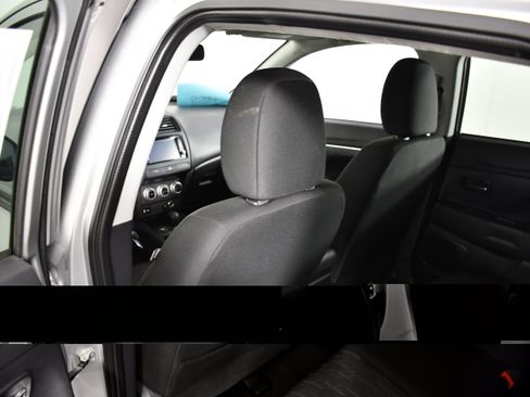 Used 2022 Mitsubishi Outlander Sport ES AWD/4WD image 45