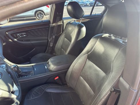 Used 2014 Ford Taurus Limited image 12