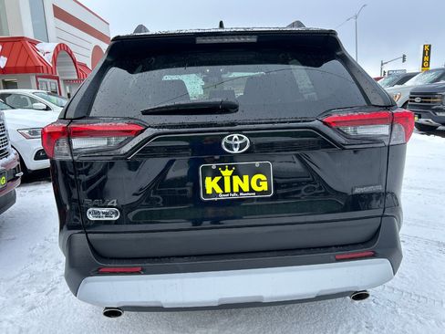 Used 2024 Toyota RAV4 Adventure image 4