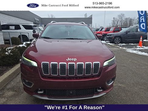 Used 2019 Jeep Cherokee Overland w/ Technology Group image 2