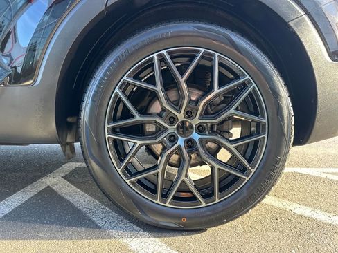 Used 2021 Kia Telluride SX image 28