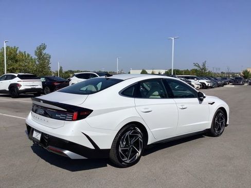 New 2026 Hyundai Sonata SEL image 5