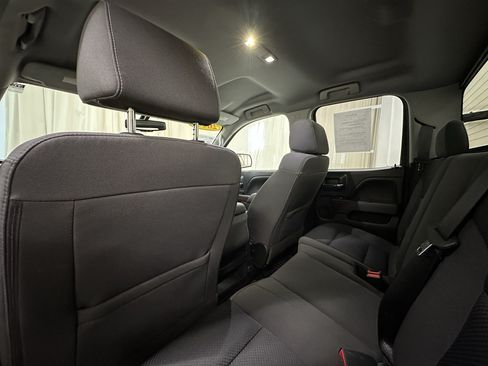 Used 2018 GMC Sierra 1500 SLE w/ SLE Value Package AWD/4WD image 19