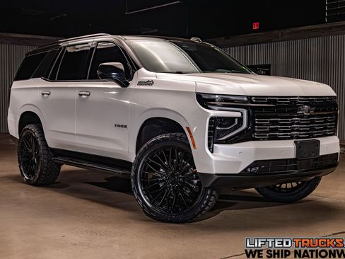 Used 2025 Chevrolet Tahoe High Country AWD/4WD image 1