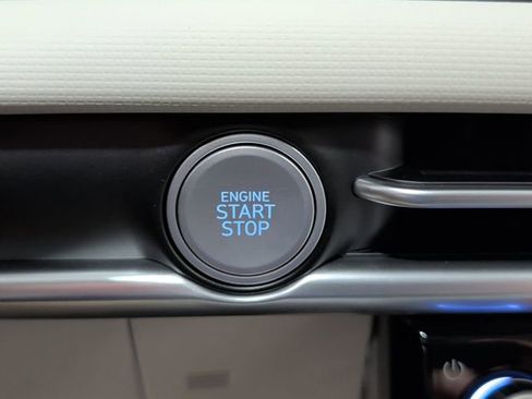 New 2026 Hyundai Tucson Blue SE w/ Tow & Go Package image 23