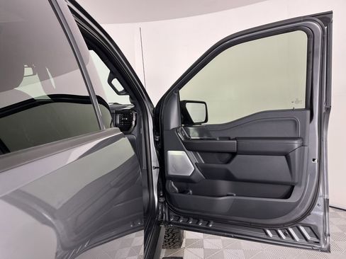 Used 2025 Ford F150 Lariat w/ Equipment Group 502A High image 34