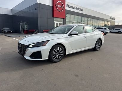 New 2025 Nissan Altima 2.5 SV w/ SV Premium Package