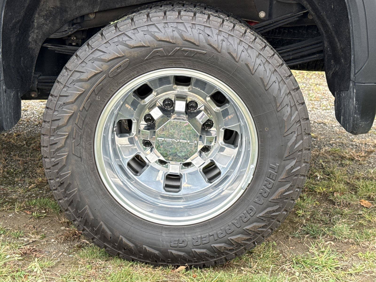 Used 2025 GMC Sierra 3500 Denali Ultimate AWD/4WD image 10