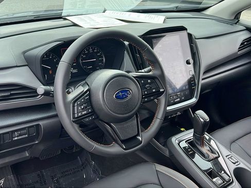 Certified 2025 Subaru Crosstrek 2.5i Limited w/ Crosstrek Mirror Package image 19