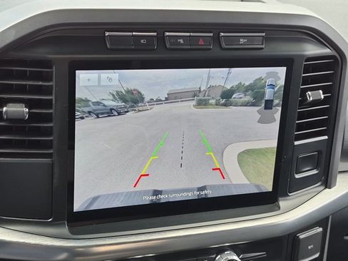 Used 2022 Ford F150 Lariat w/ Equipment Group 502A High AWD/4WD image 14