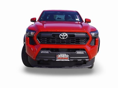 New 2025 Toyota Tacoma TRD Off-Road image 2