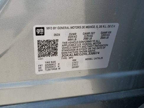 Used 2024 GMC Terrain SLE FWD image 32