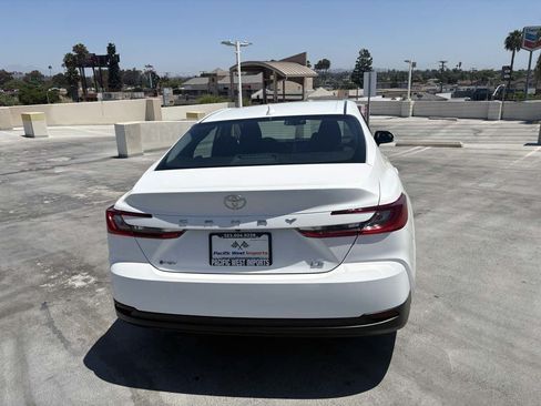 Used 2025 Toyota Camry LE FWD image 34