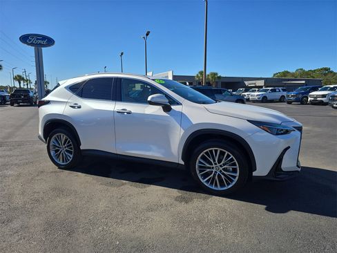 Used 2025 Lexus NX 350 AWD w/ Premium Package image 2