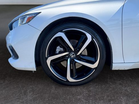 Used 2021 Honda Accord Sport image 14