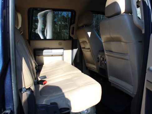 Used 2013 Ford F250 Lariat w/ Lariat Interior Pkg image 20