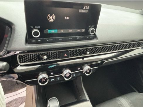 Used 2022 Honda Civic Sport image 3