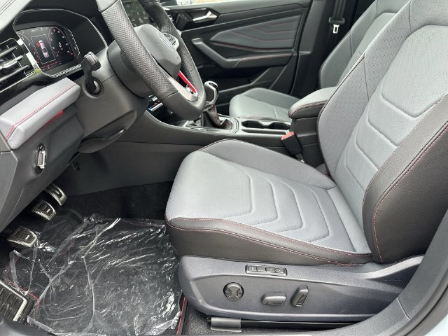 New 2026 Volkswagen Jetta GLI Autobahn FWD image 18