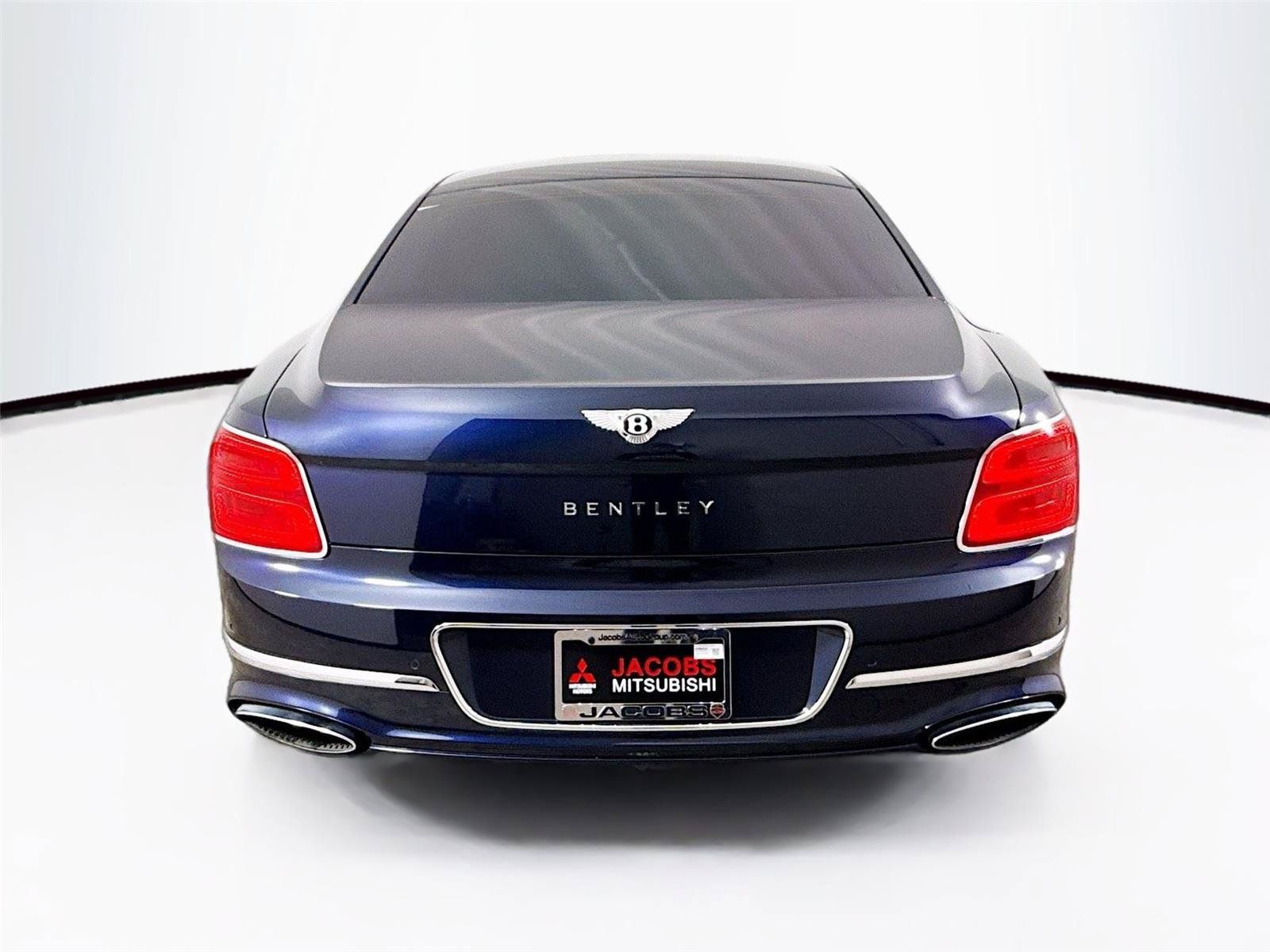 Used 2022 Bentley Flying Spur W12 AWD/4WD image 27