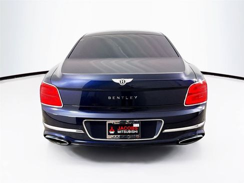 Used 2022 Bentley Flying Spur W12 AWD/4WD image 27