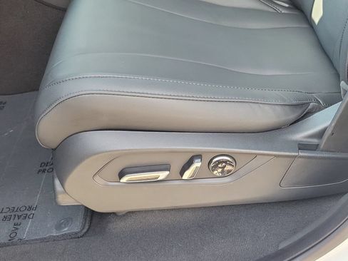 Certified 2024 Acura MDX FWD image 25