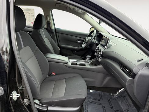 Used 2023 Nissan Sentra SV image 19
