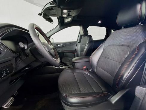 Used 2023 Ford Escape ST-Line w/ Tech Pack #1 AWD/4WD image 26