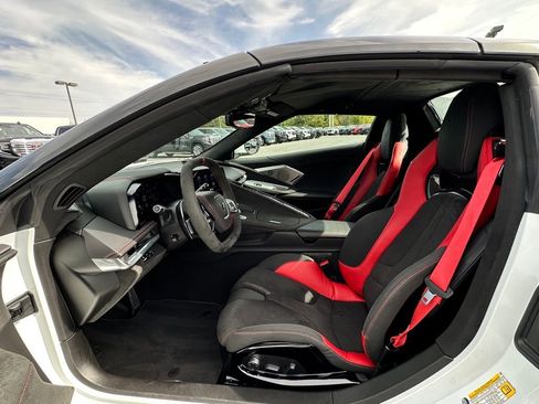 Certified 2021 Chevrolet Corvette Stingray Premium Conv w/ Z51 Performance Package RWD image 22