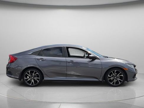 Used 2019 Honda Civic Sport image 9