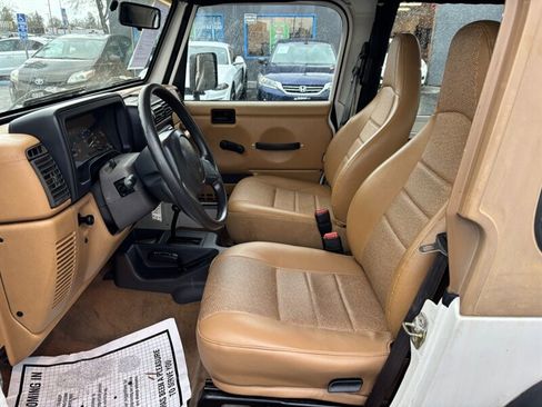 Used 1998 Jeep Wrangler Sport image 7