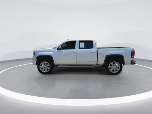 Used 2018 GMC Sierra 1500 Denali w/ Denali Ultimate Package AWD/4WD image 7