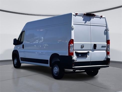 New 2026 RAM ProMaster 3500 w/ Quick Order Package 22G SLT image 3