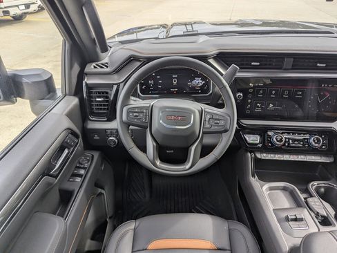 New 2026 GMC Sierra 2500 AT4 w/ AT4 Premium Plus Package image 3