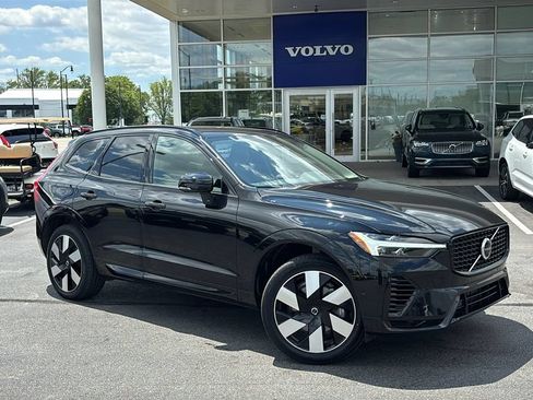 Certified 2025 Volvo XC60 T8 Plus w/ Protection Package Premier AWD/4WD image 2
