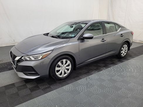 Used 2020 Nissan Sentra S FWD image 2