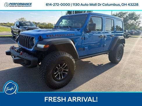 Used 2024 Jeep Wrangler Unlimited Rubicon w/ XTREMEE 35" Tire Package AWD/4WD image 4