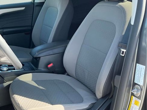 Used 2022 Ford Escape SE FWD image 30