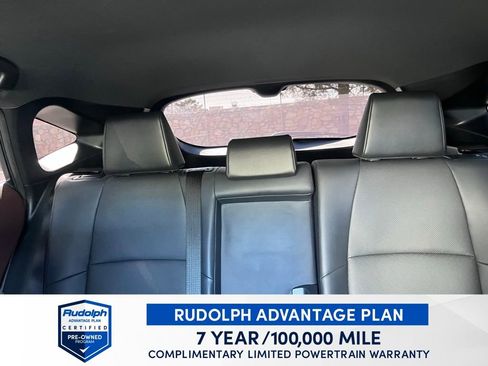 Used 2024 Toyota Venza Limited image 11