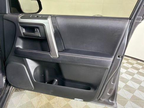Used 2023 Toyota 4Runner Limited image 16