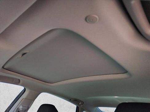 Used 2023 Honda Accord EX image 15