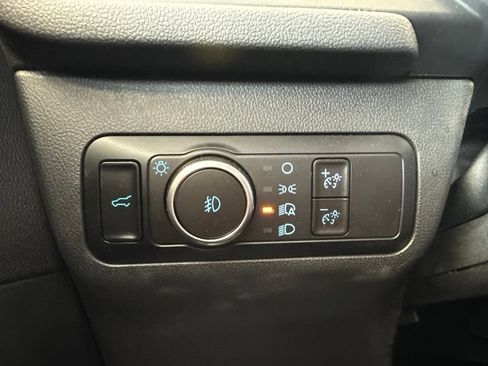 Used 2022 Ford Escape SEL w/ SEL Stealth AWD Package image 17
