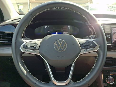 Certified 2024 Volkswagen Taos S AWD/4WD image 18