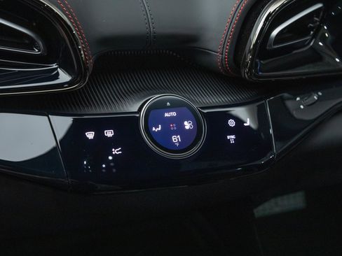 Certified 2026 Ferrari Purosangue AWD/4WD image 17